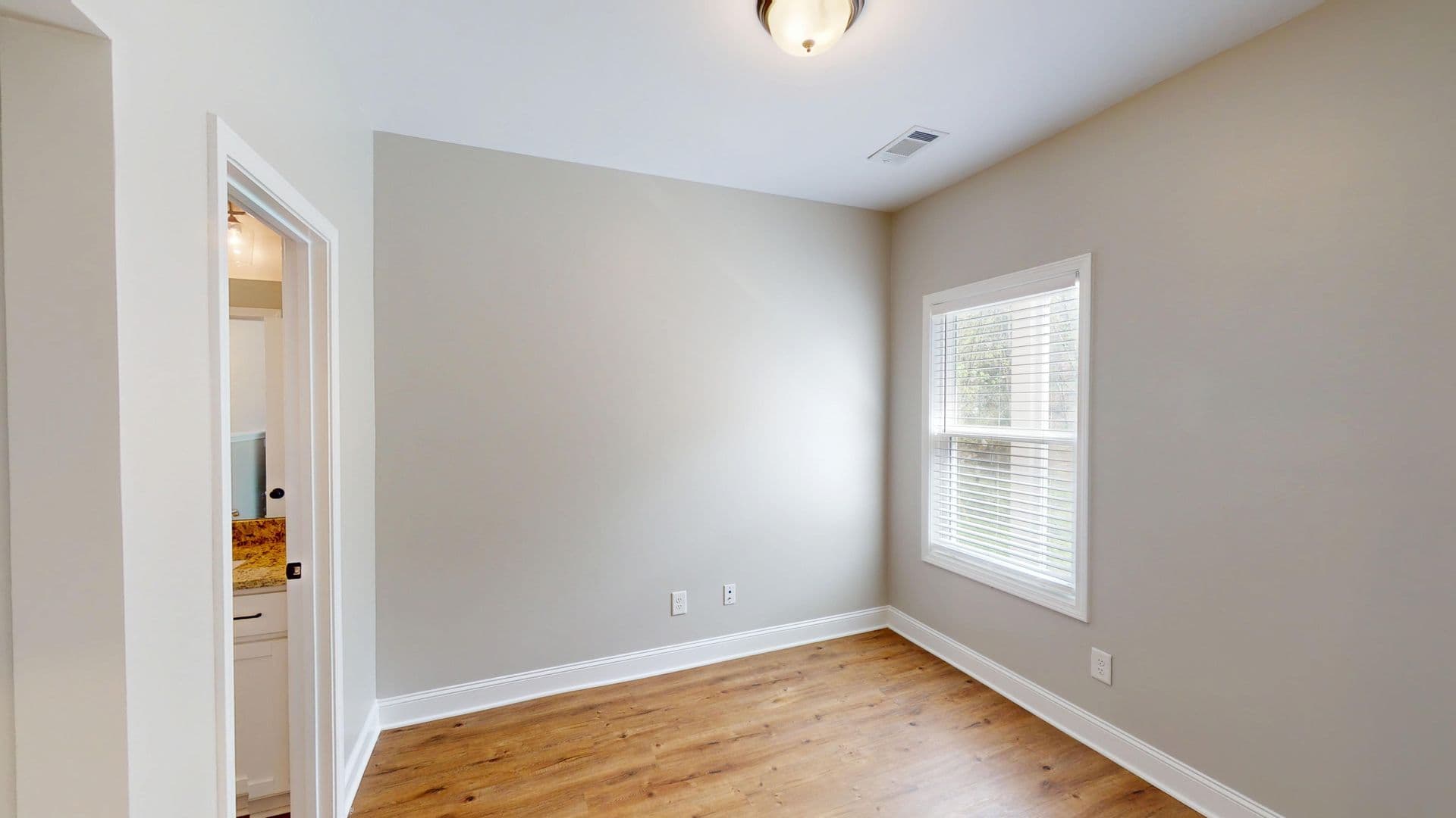 Columbia Townhome: 802  Levitan Drive
