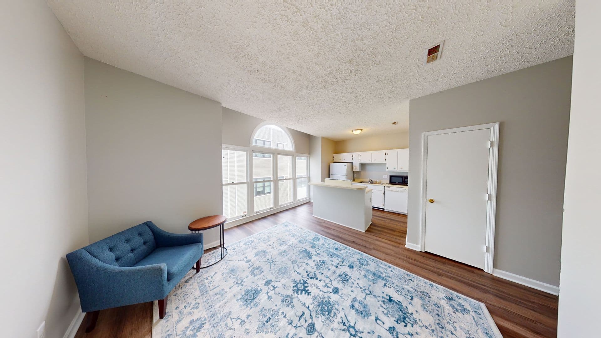 Nashville Apartment: 2108 Acklen Ave