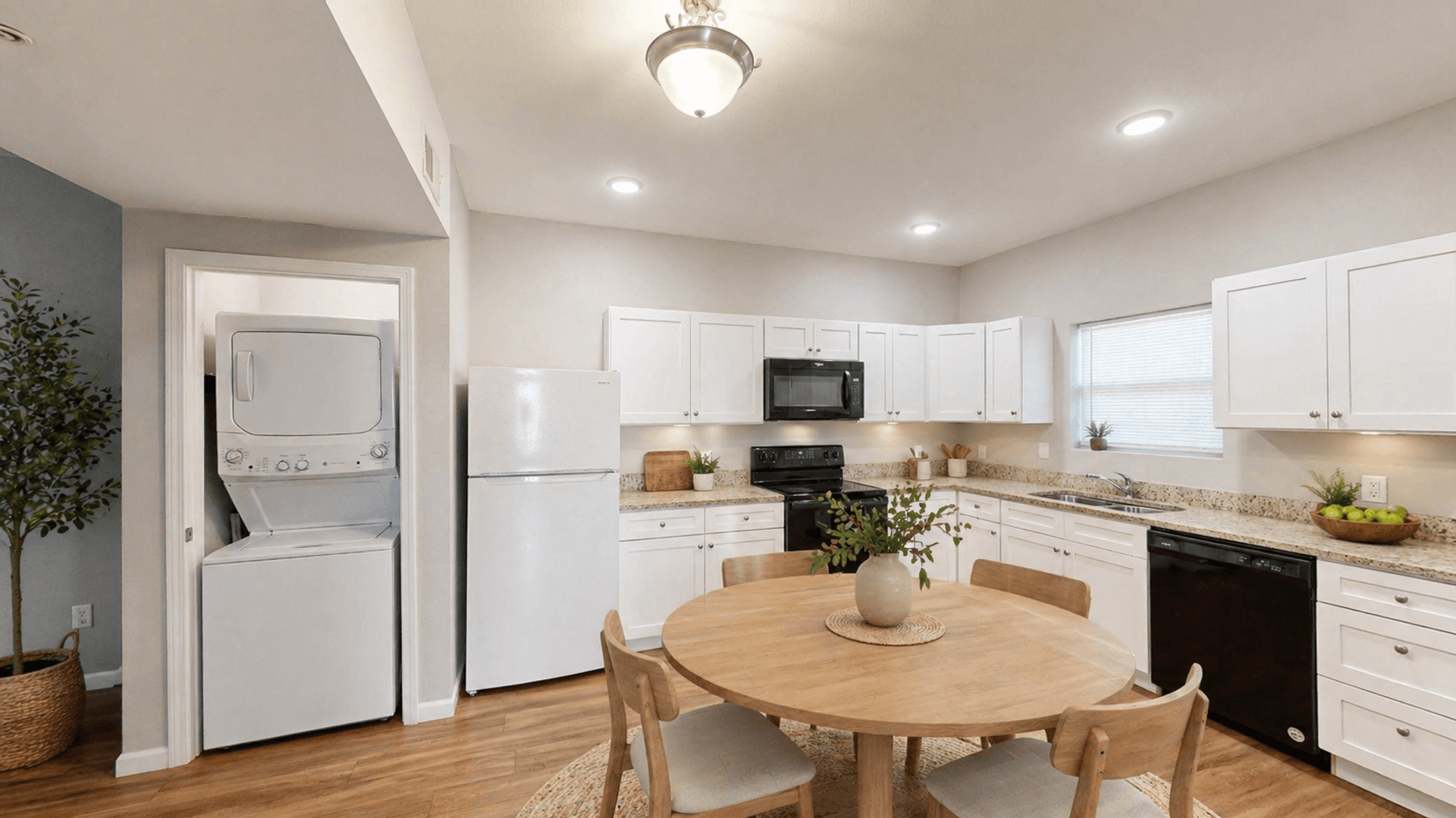 Pigeon Forge Condo: 443 Day Springs Road
