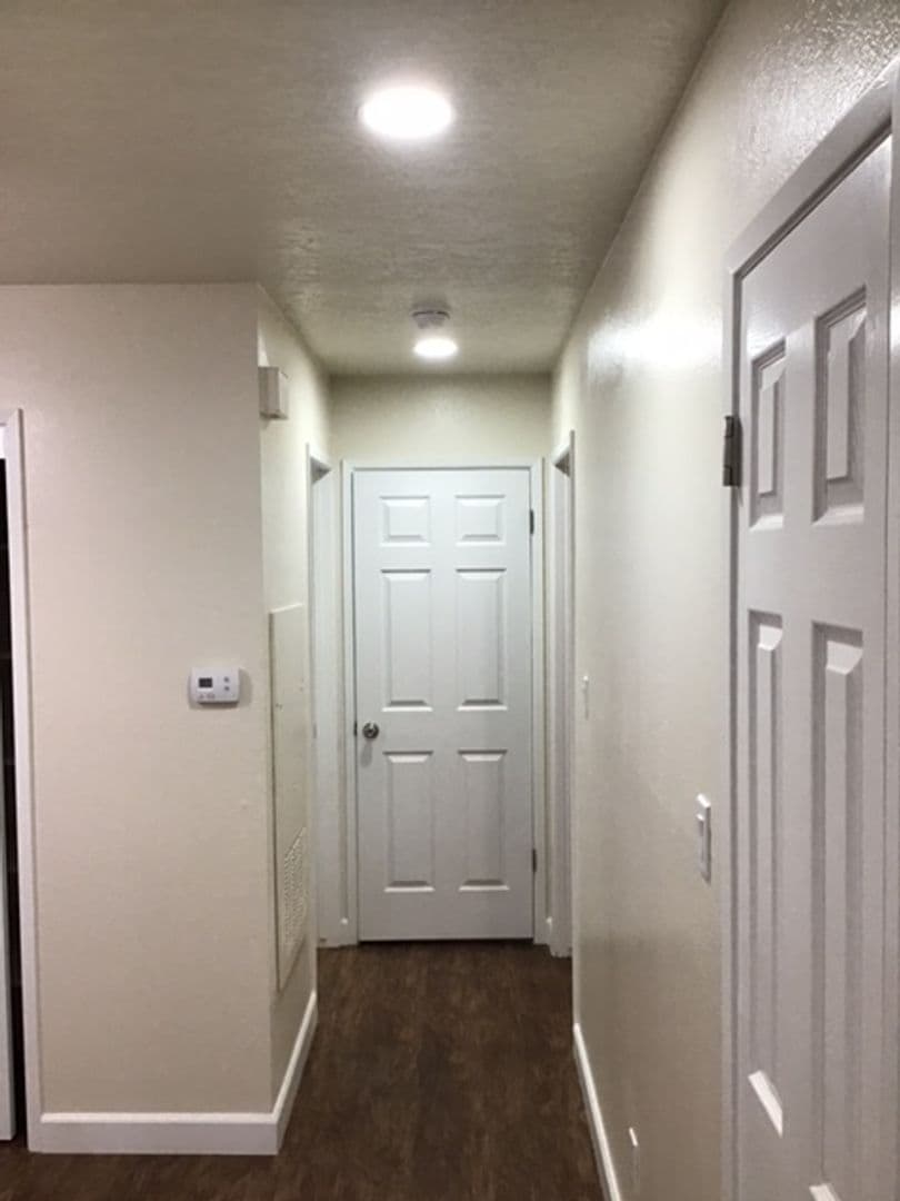 Clovis Apartment: 740 Villa Avenue