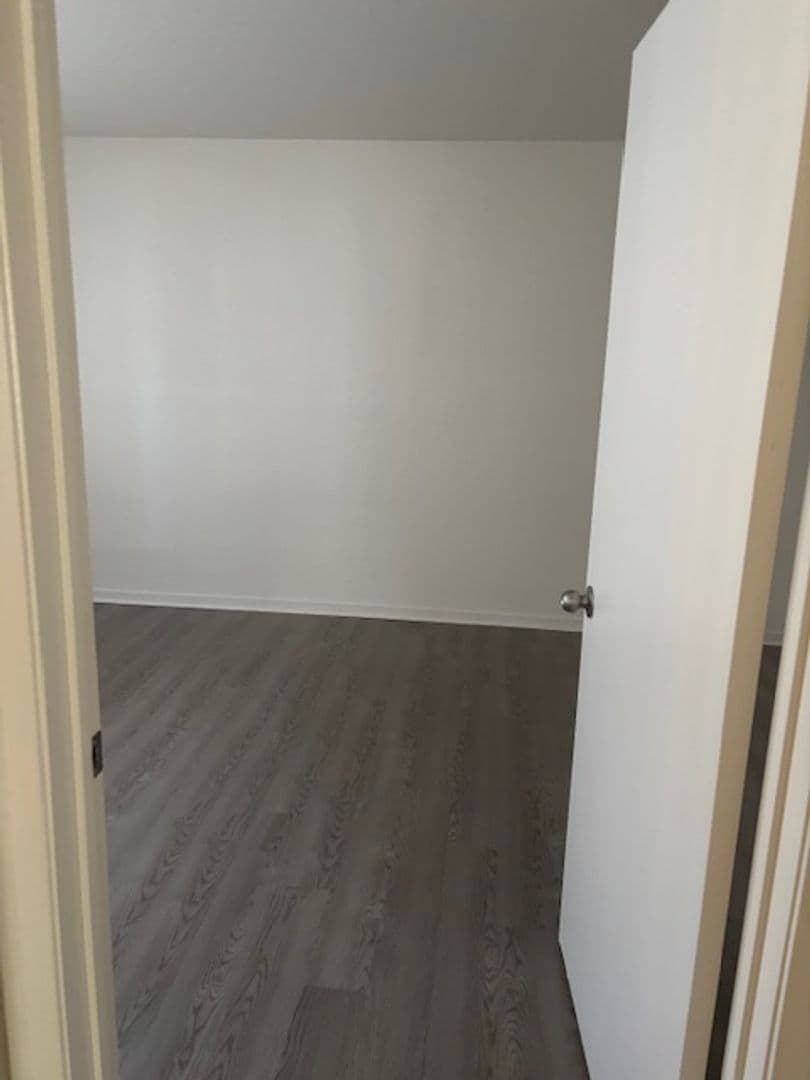 Fresno Apartment: 5150 North Valentine Avenue