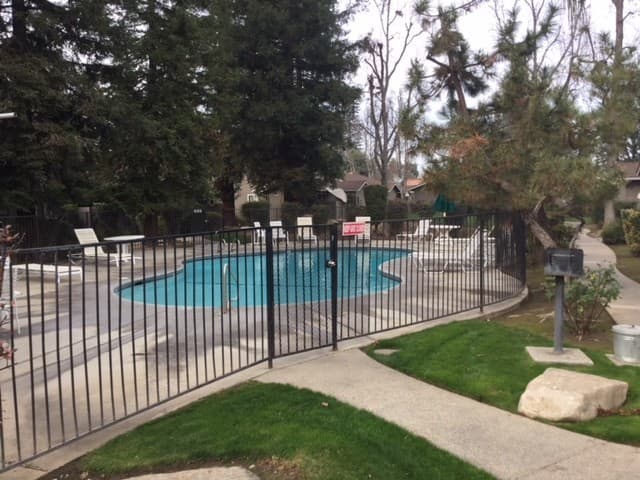 Clovis Apartment: 740 Villa Avenue