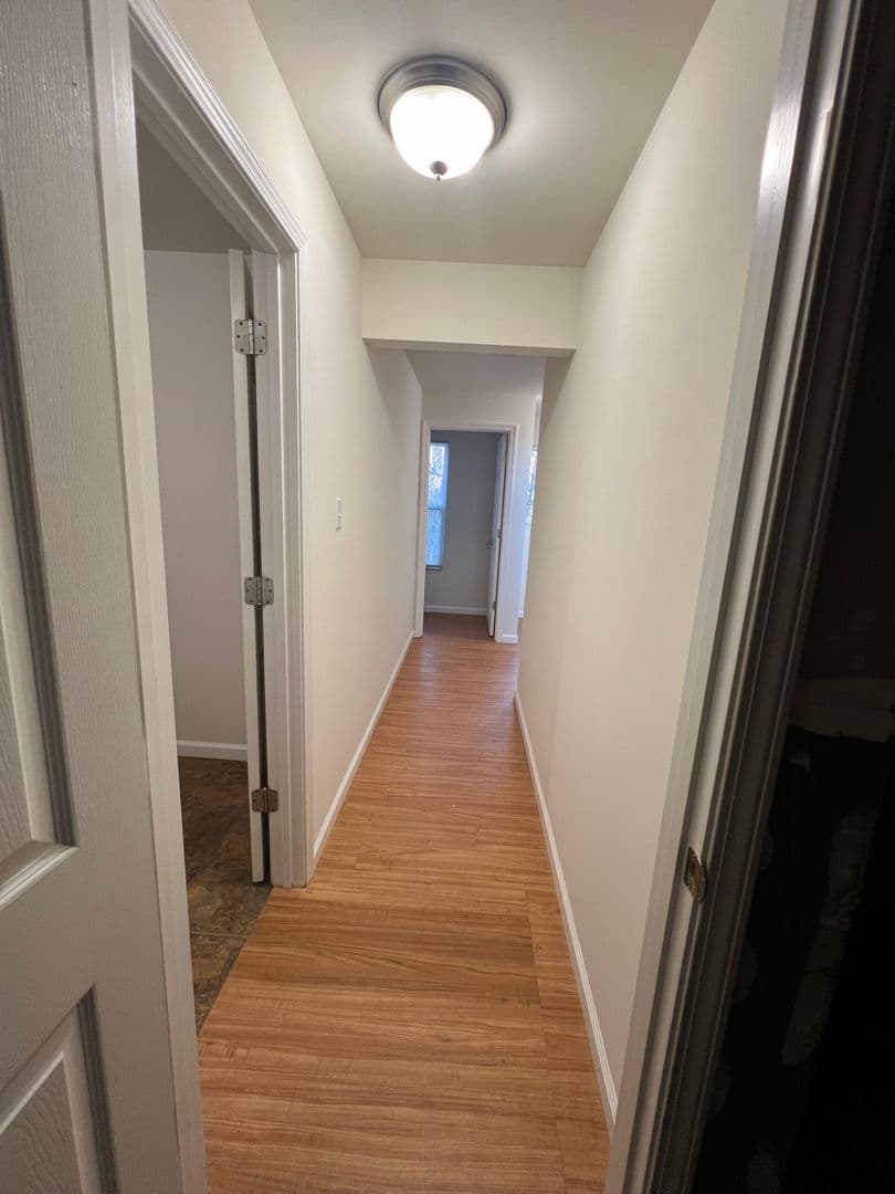 Labadie Apartment: 112 Horseshoe Valley Drive