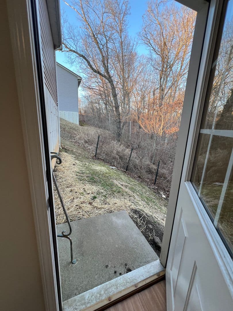 Labadie Apartment: 112 Horseshoe Valley Drive