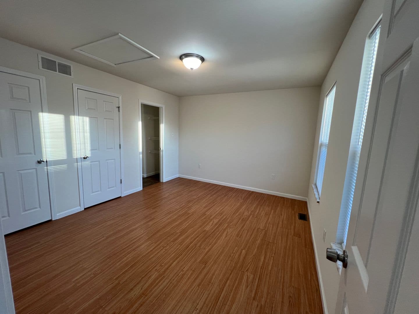 Labadie Apartment: 112 Horseshoe Valley Drive