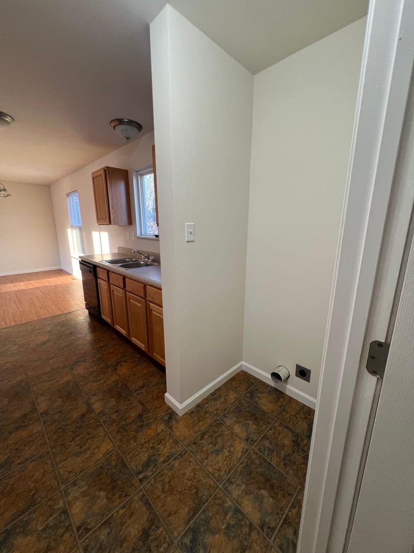 Labadie Apartment: 112 Horseshoe Valley Drive