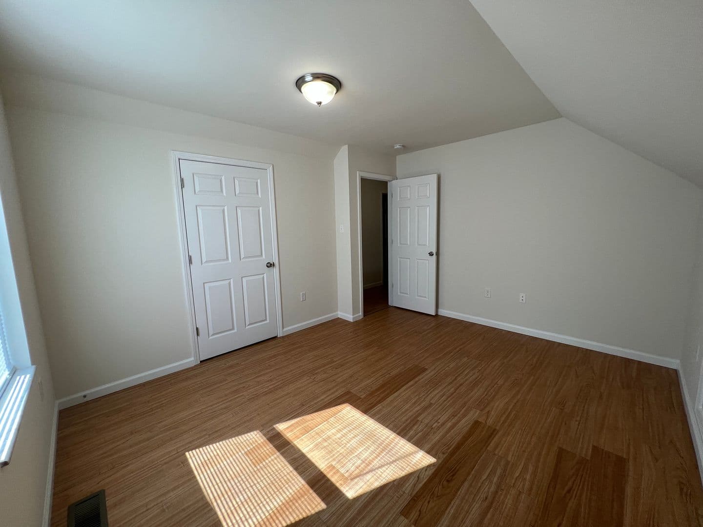 Marthasville Apartment: 11447 Boone Trail