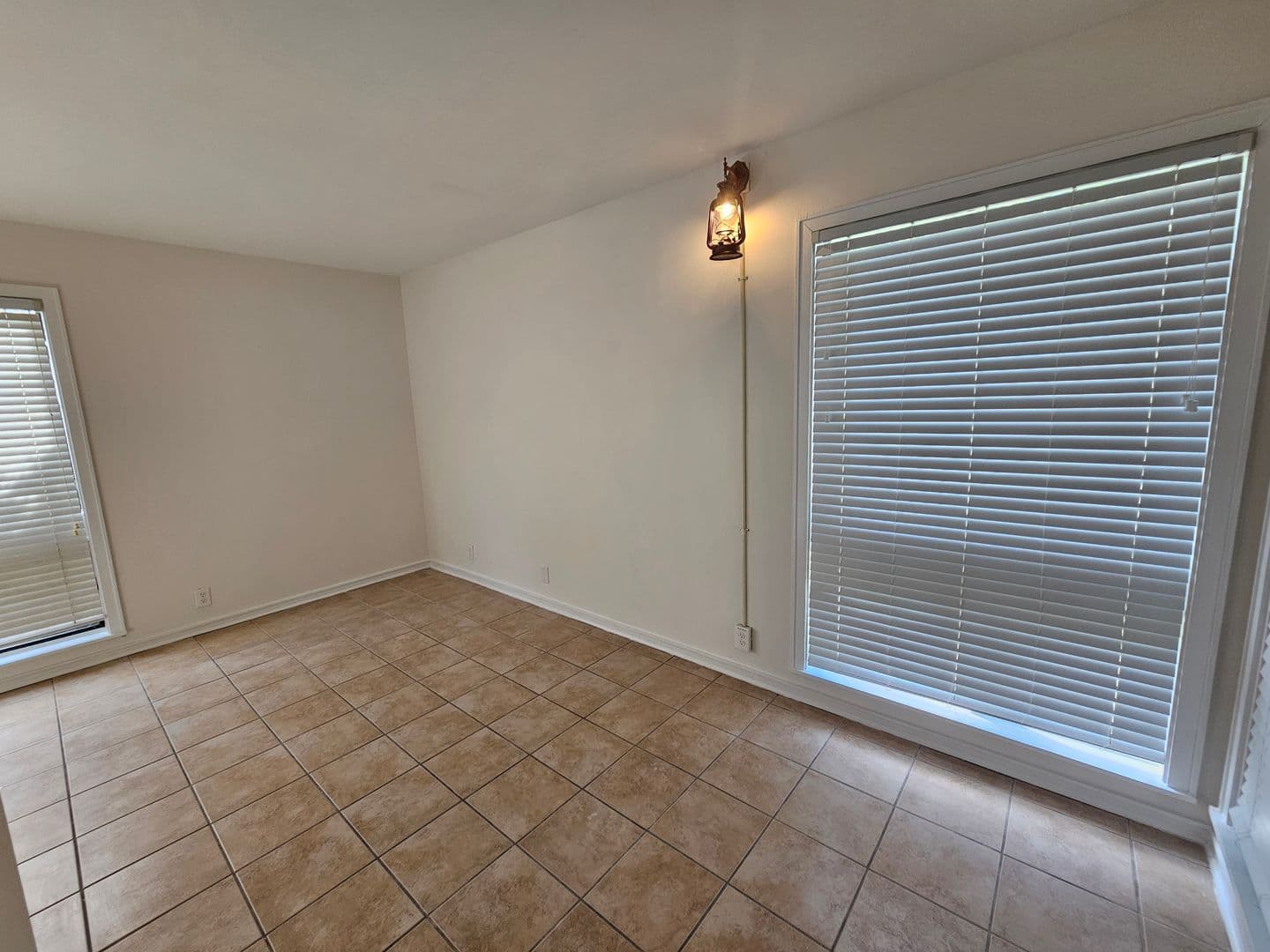 Little River Apartment: 1025 Plantation Drive