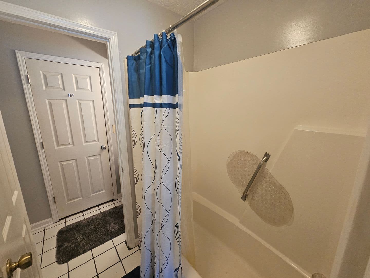 Myrtle Beach Apartment: 830 44th Ave N
