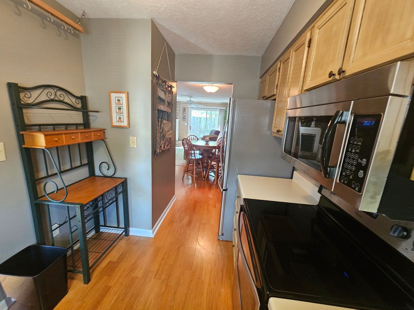 Myrtle Beach Apartment: 830 44th Ave N