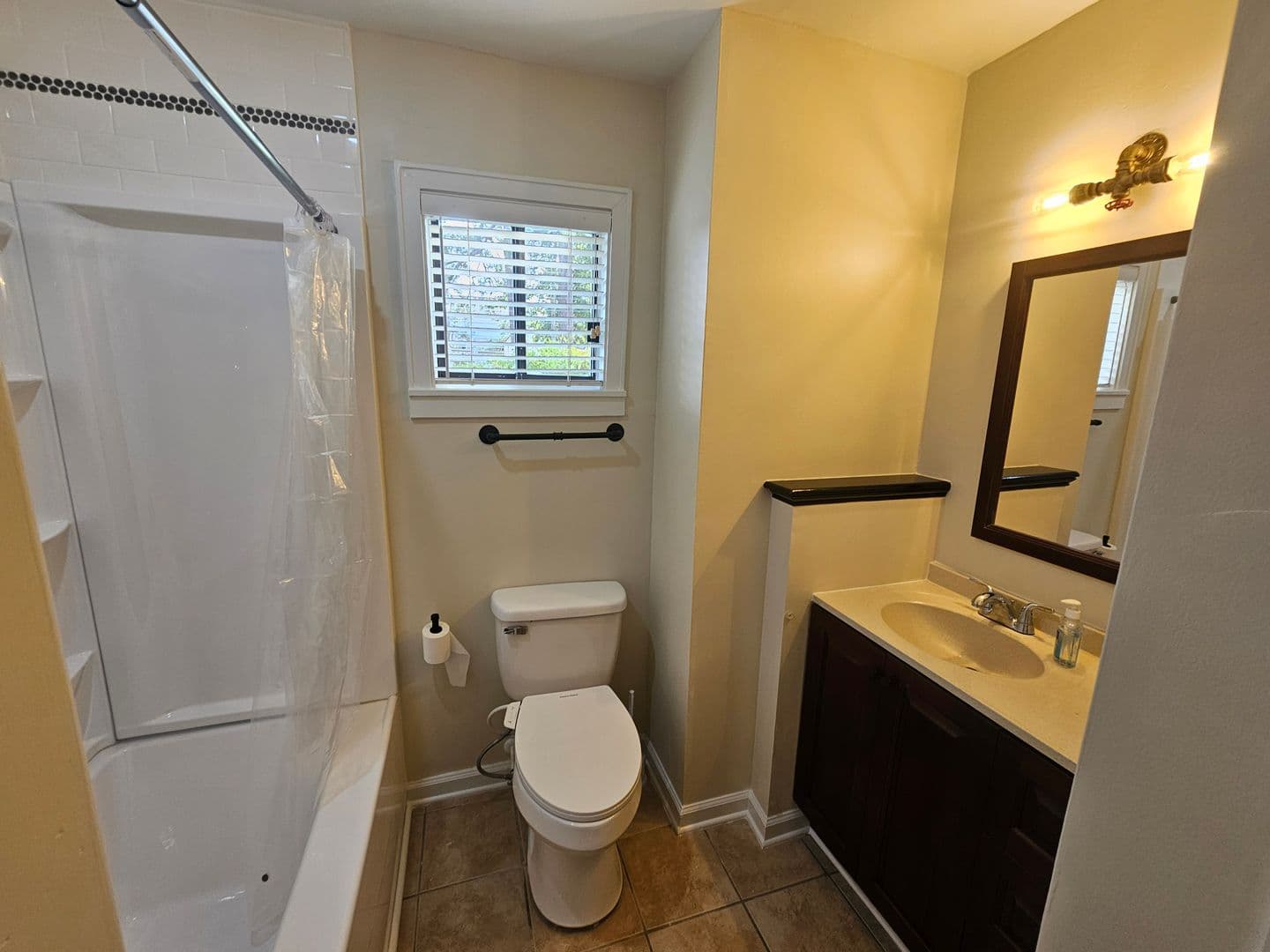 Little River Apartment: 1025 Plantation Drive