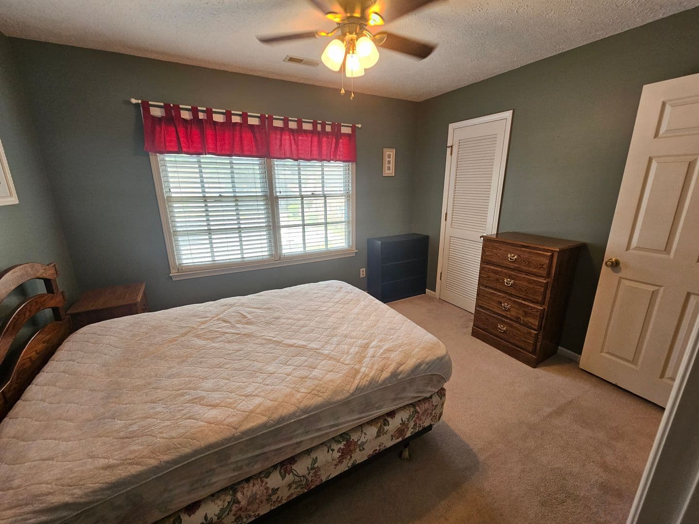 Myrtle Beach Apartment: 830 44th Ave N