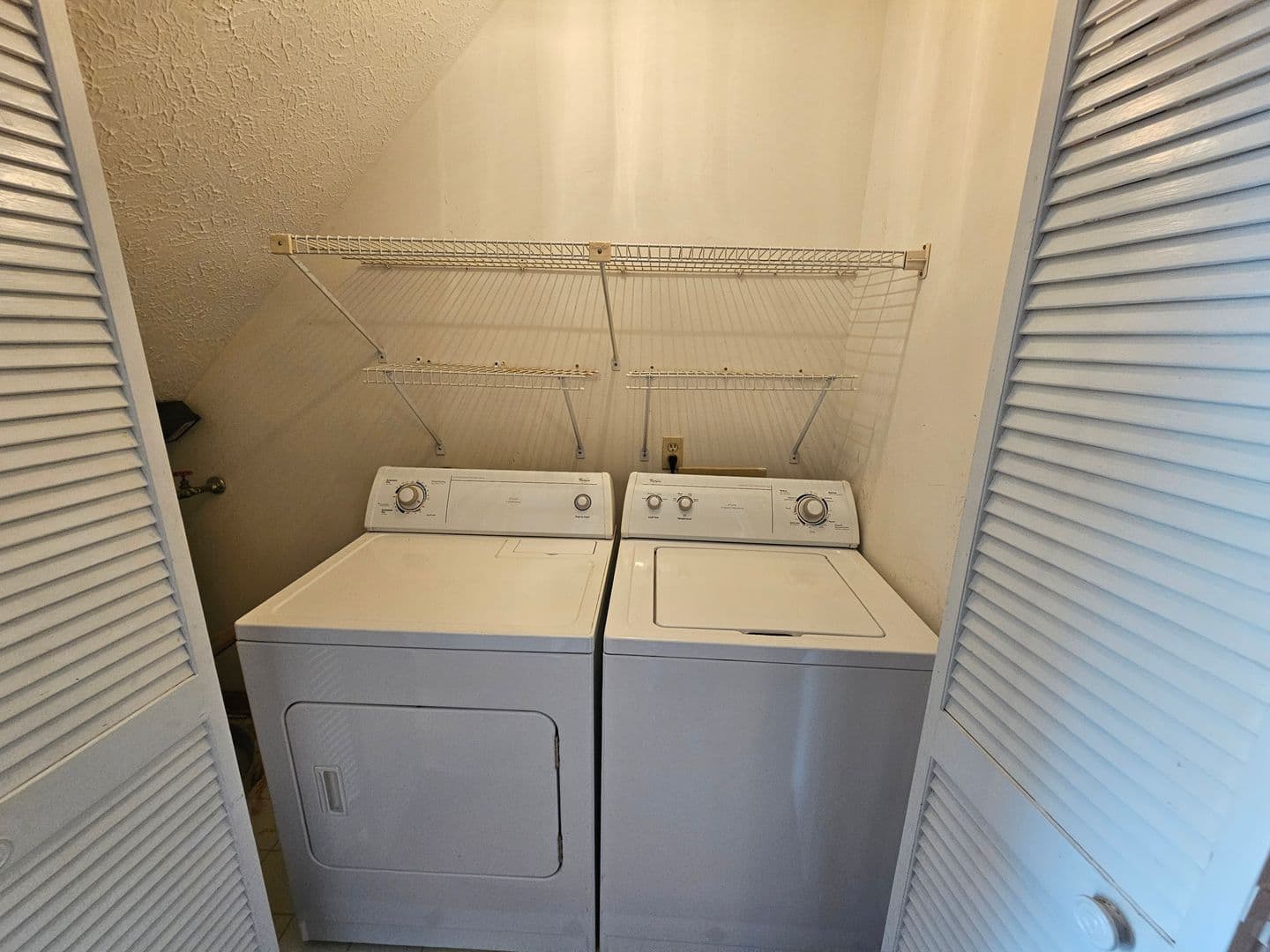 Myrtle Beach Apartment: 830 44th Ave N