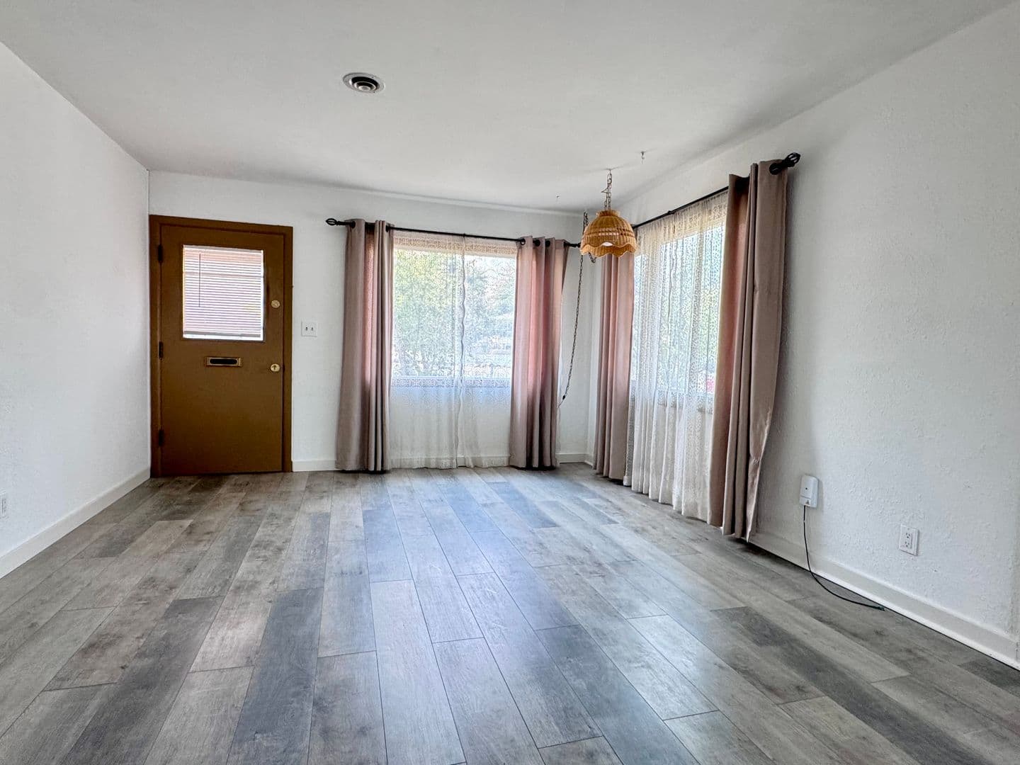 La Grande House: 1101 F Ave