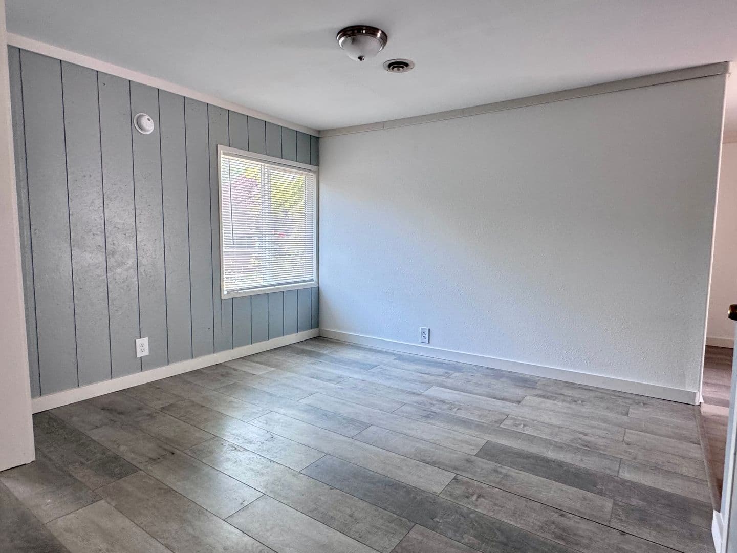 La Grande House: 1101 F Ave