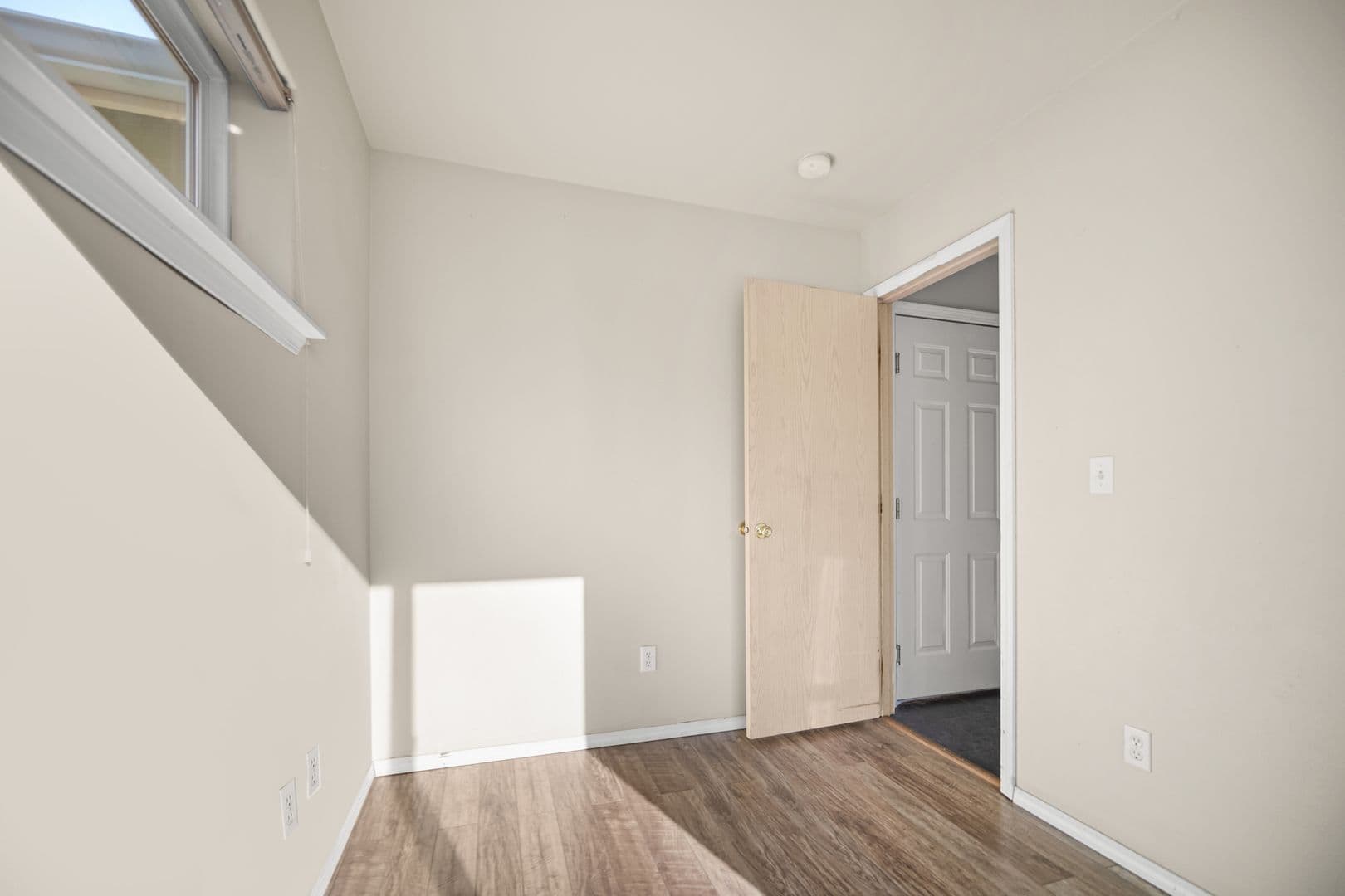 La Grande House: 114 18th st.