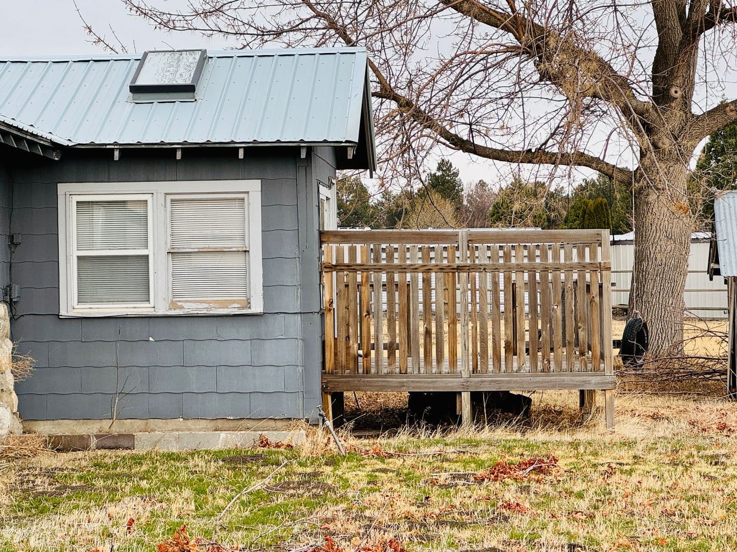 La Grande House: 3401 Cove Ave