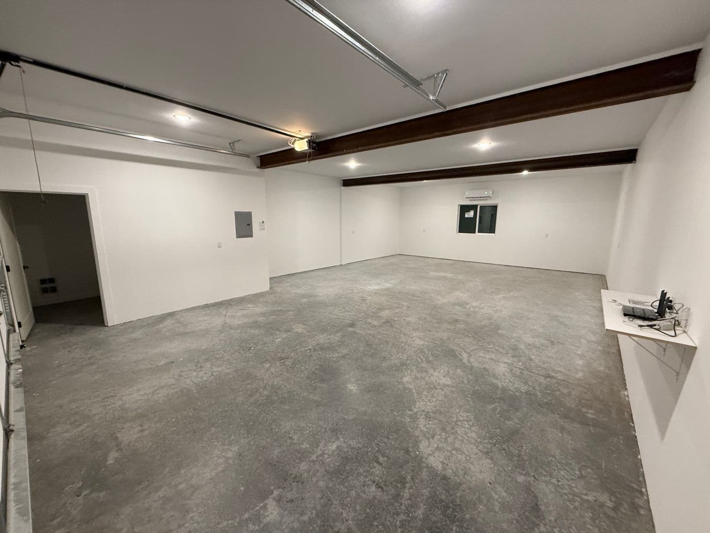 La Grande Apartment: 1607 Willow St