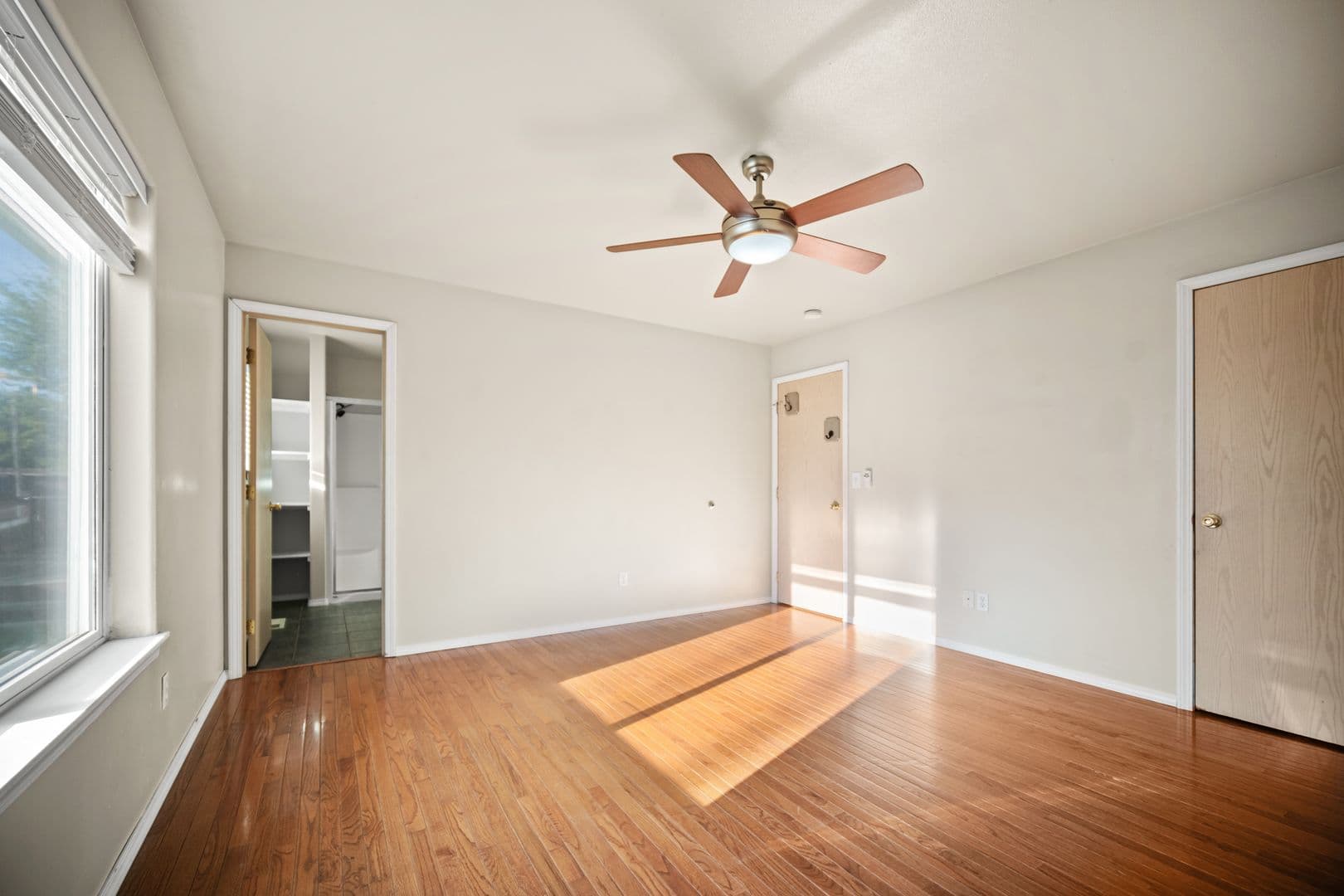 La Grande House: 114 18th st.