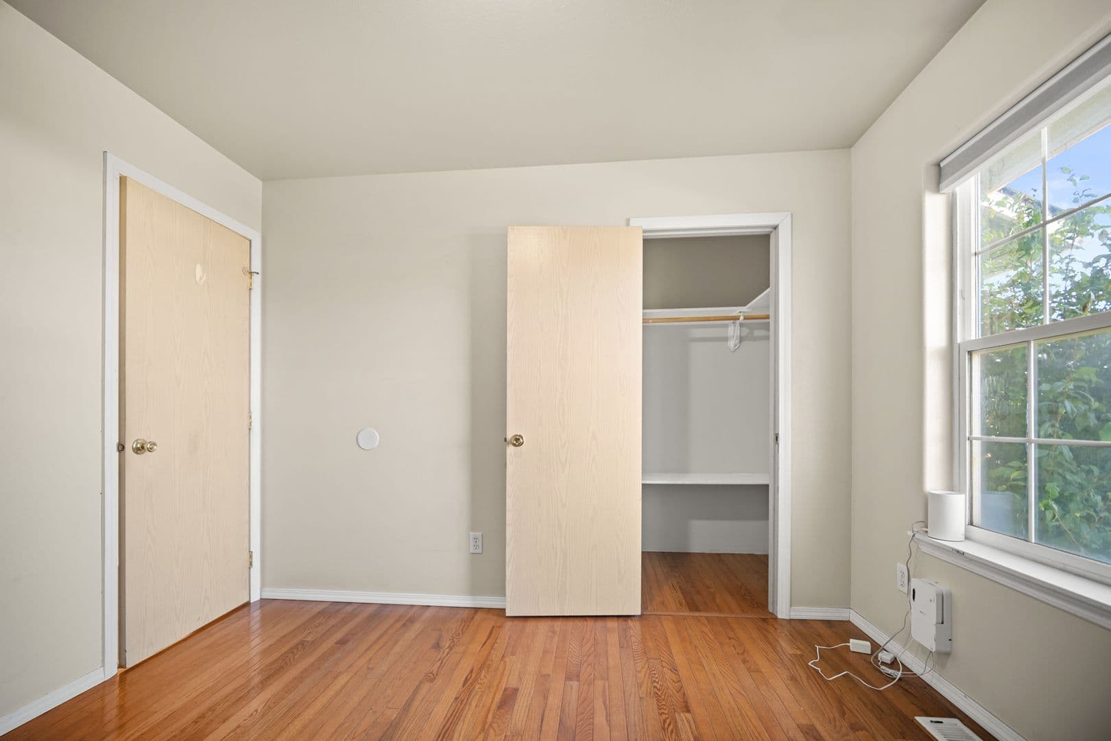 La Grande House: 114 18th st.
