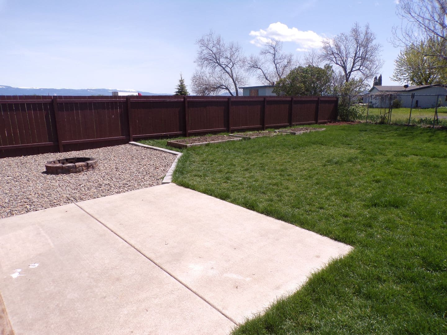 La Grande House: 2812 Athens Ct