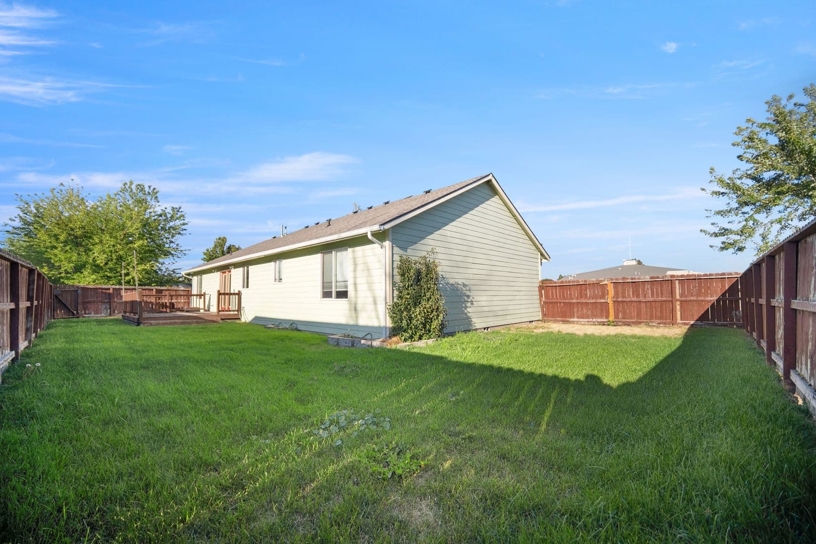 La Grande House: 114 18th st.