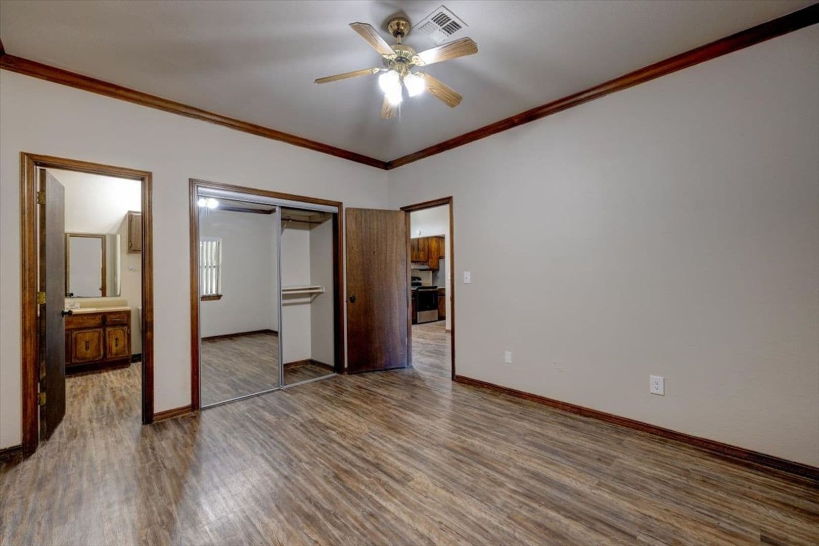 Oklahoma City Apartment: 10400 N Council Rd