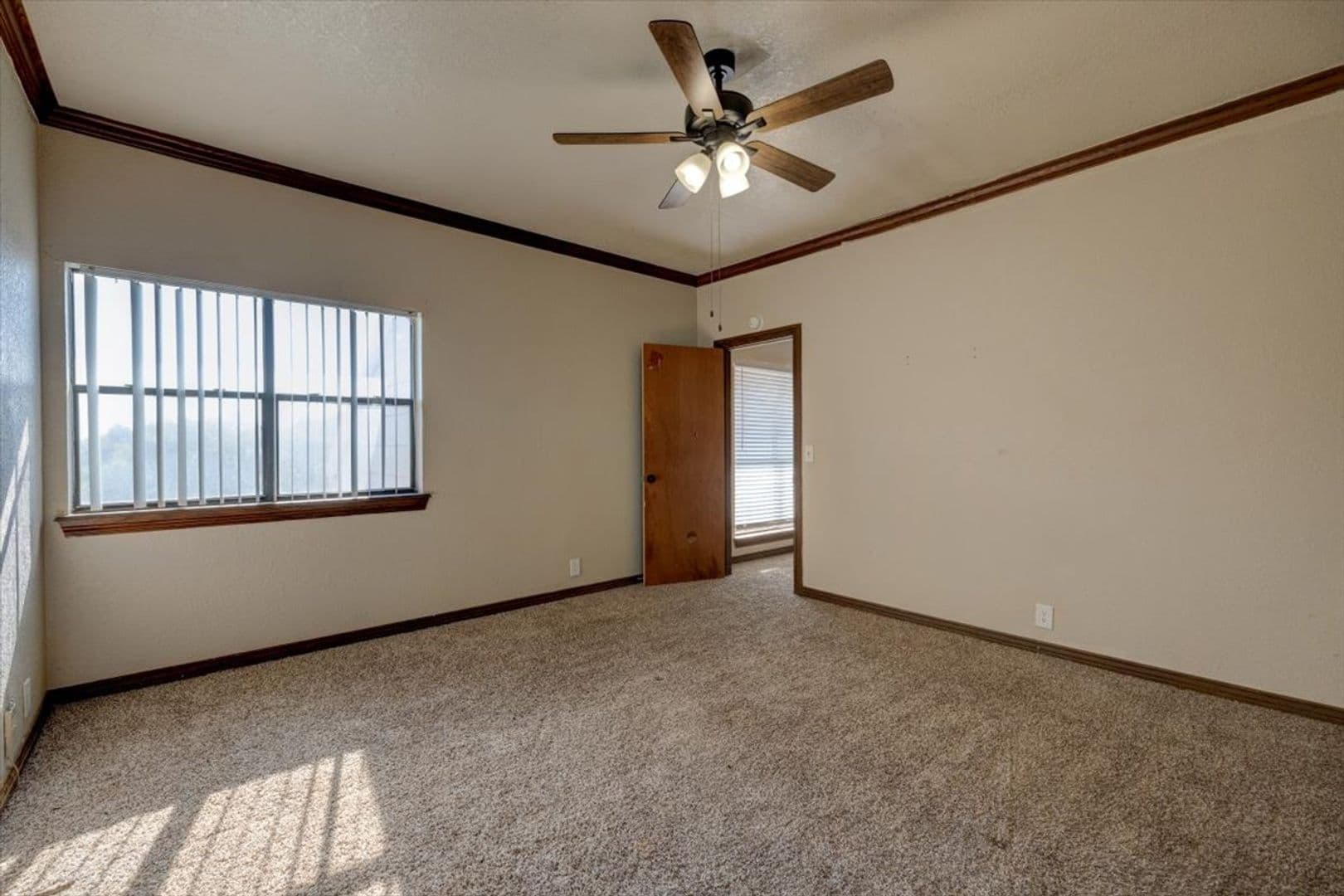 Oklahoma City Apartment: 10400 N Council Rd