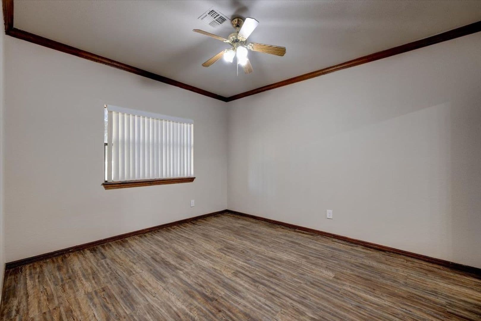 Oklahoma City Apartment: 10400 N Council Rd