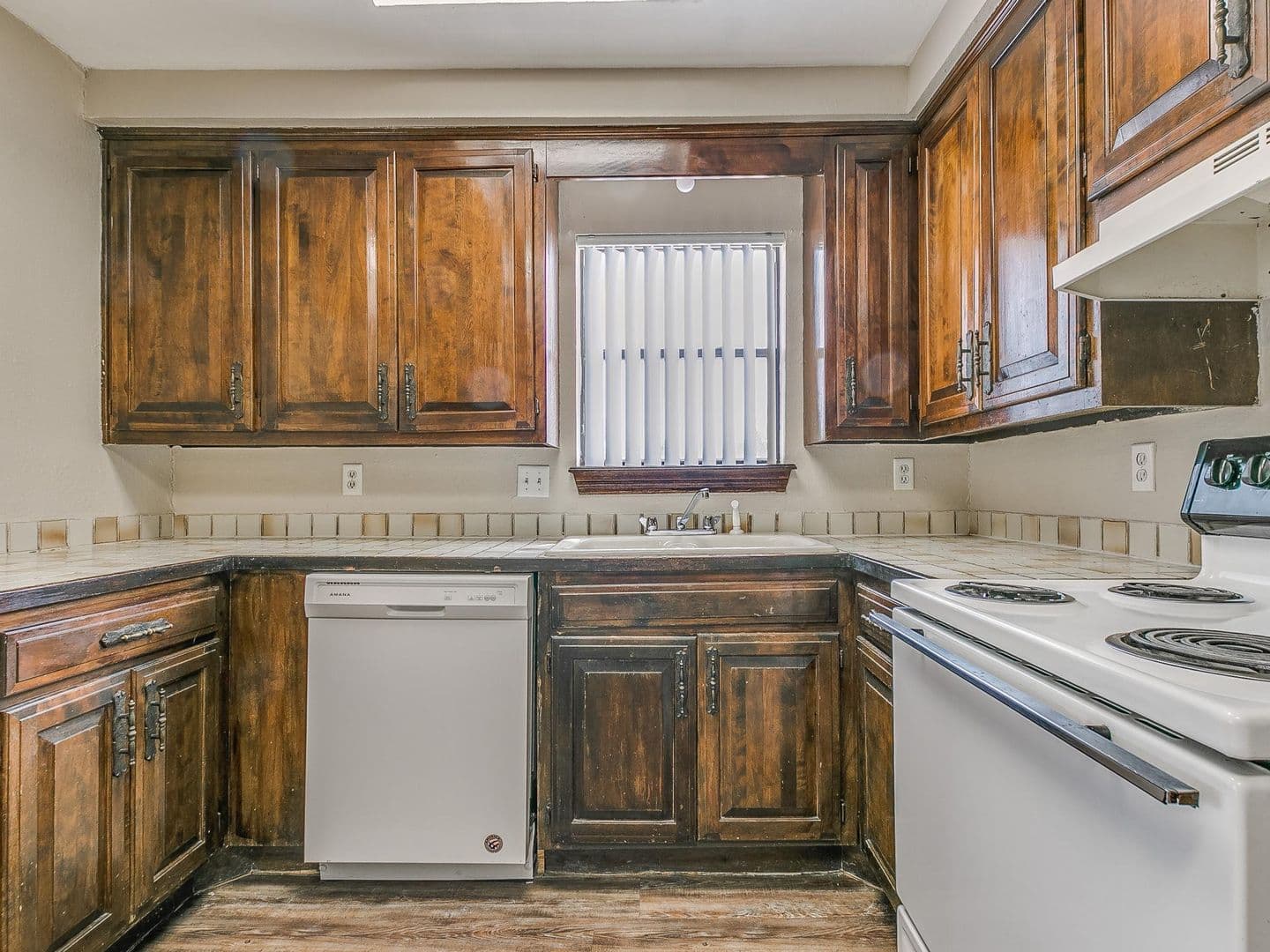 Oklahoma City Apartment: 10400 N Council Rd