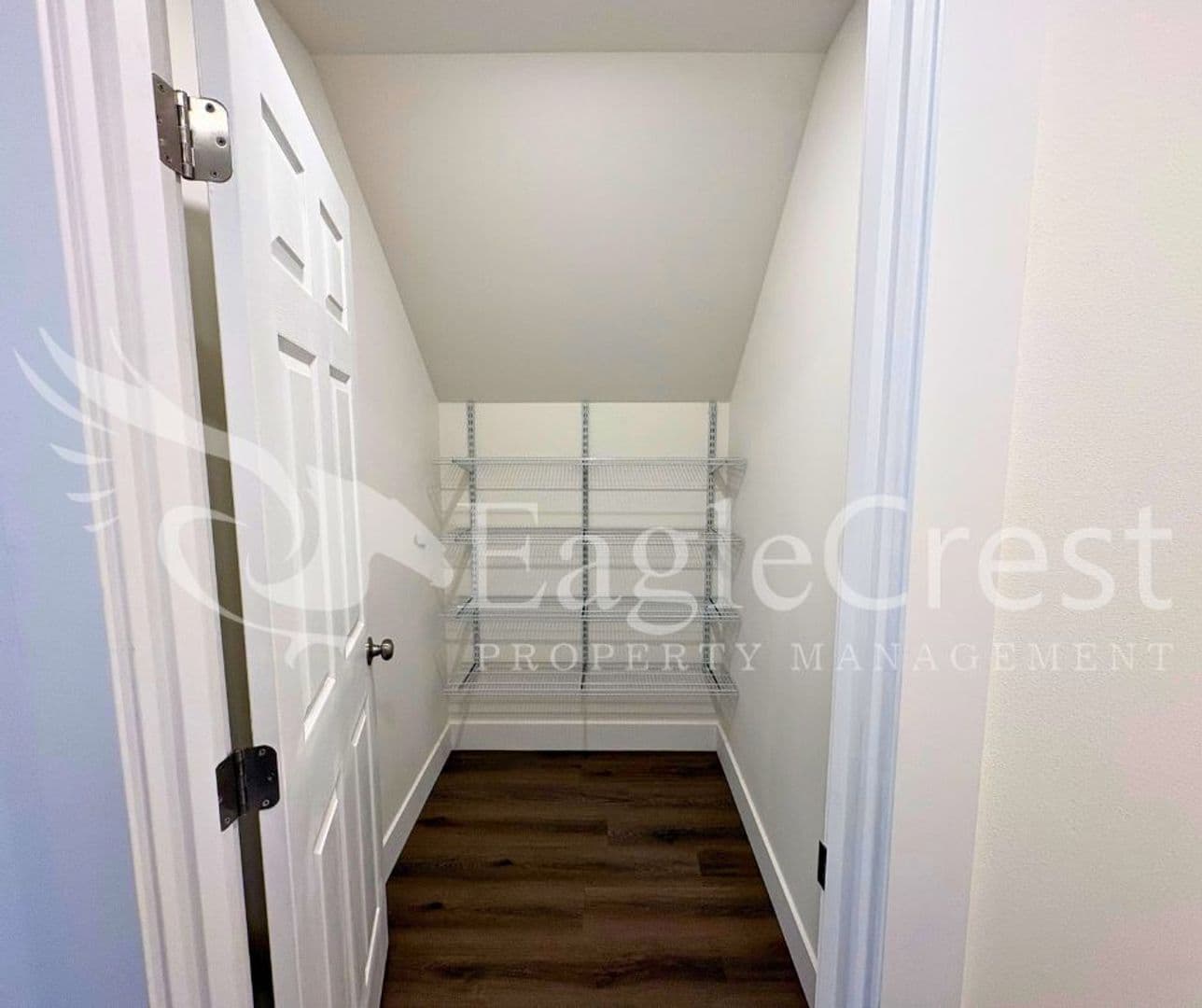 Walla Walla Apartment: 420 Ankeny St.