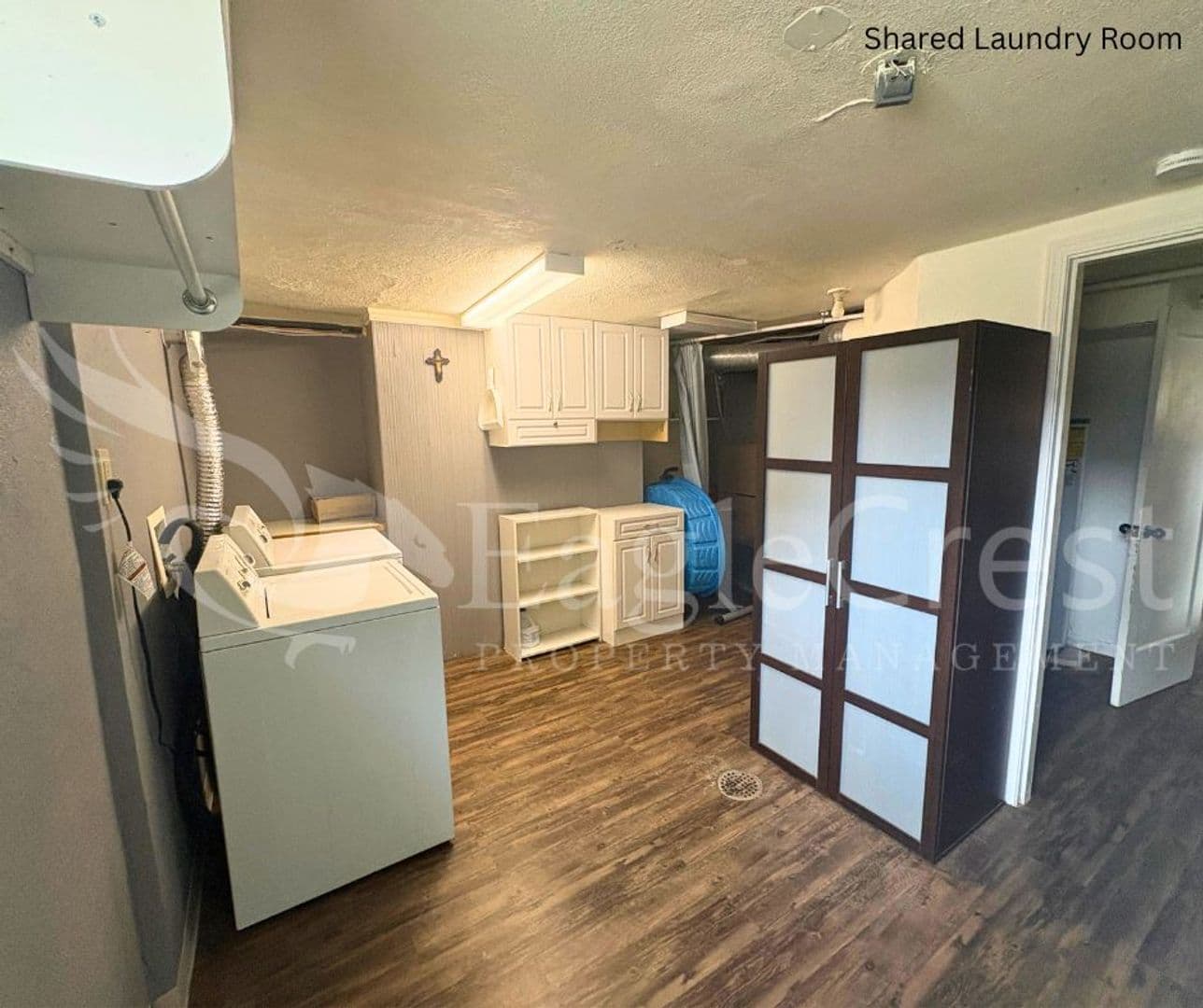 College Place Apartment: 127 SW 6th St.