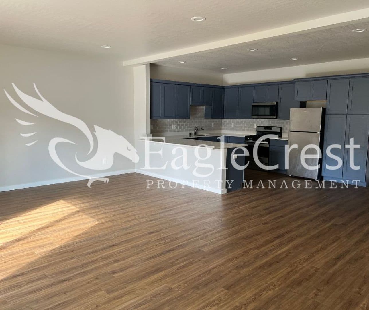 Walla Walla Apartment: 2350/2352 Herbert Pl
