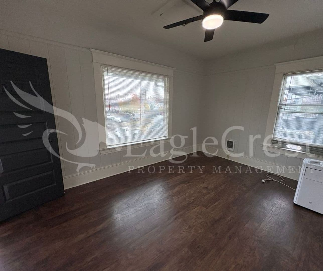 Walla Walla Apartment: 105 N. Spokane St.
