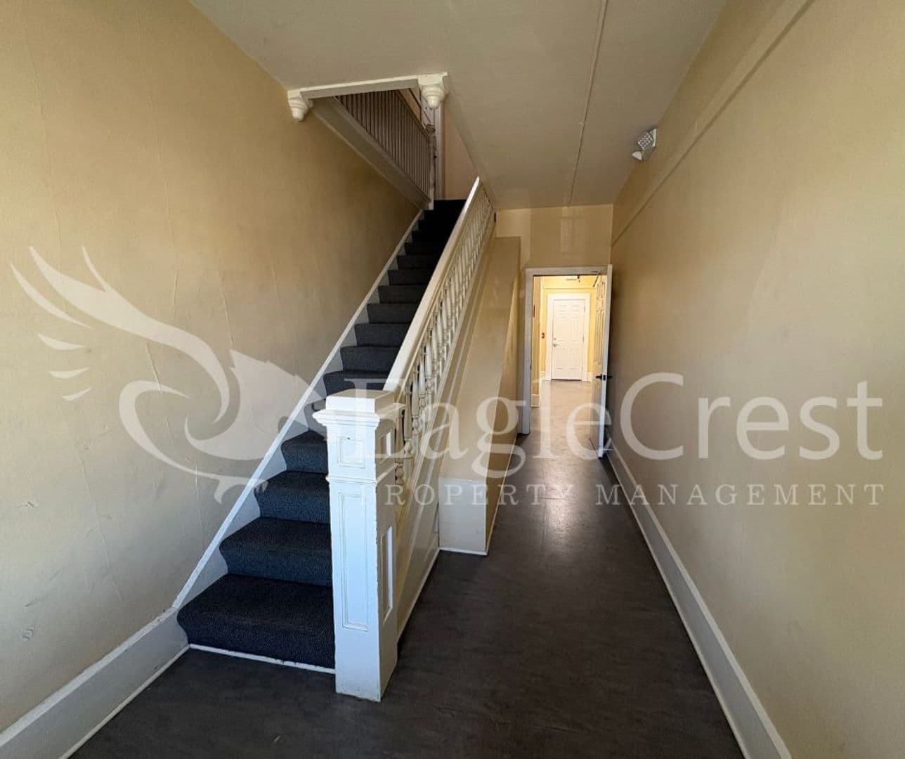 Walla Walla Apartment: 105 N. Spokane St.