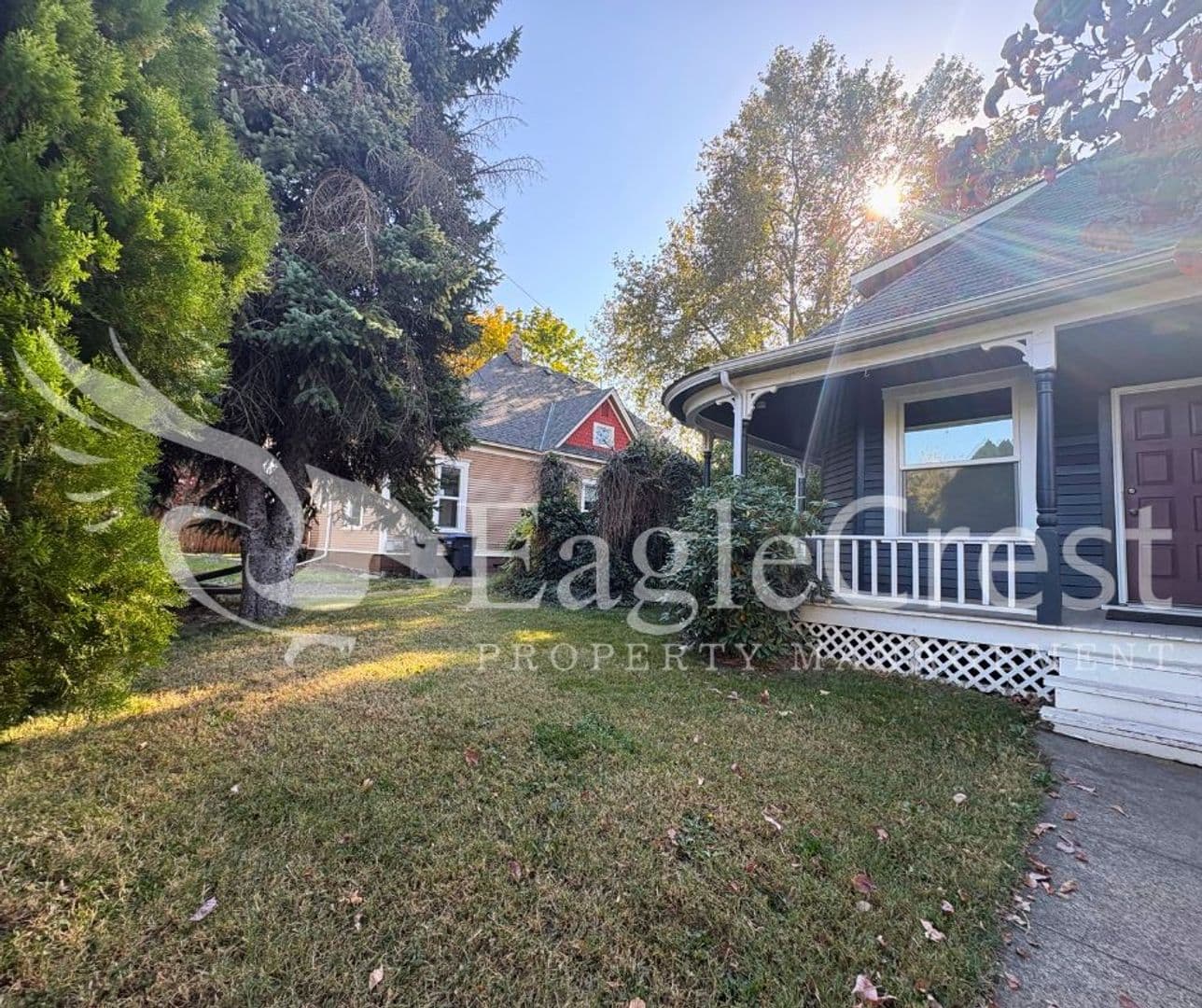 Walla Walla House: 816 E. Alder
