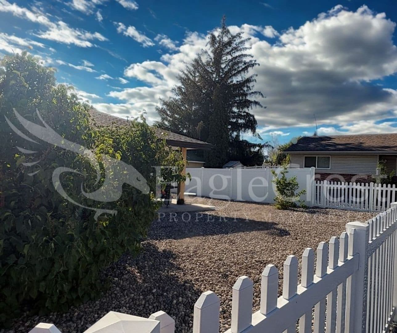 Walla Walla House: 126 Merril Rd