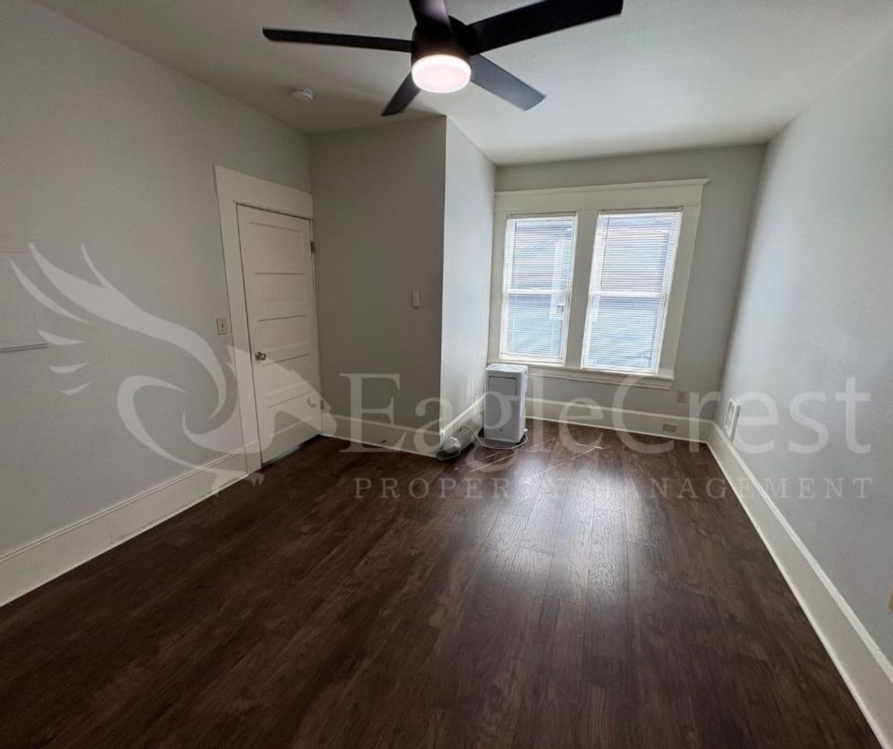 Walla Walla Apartment: 105 N. Spokane St.