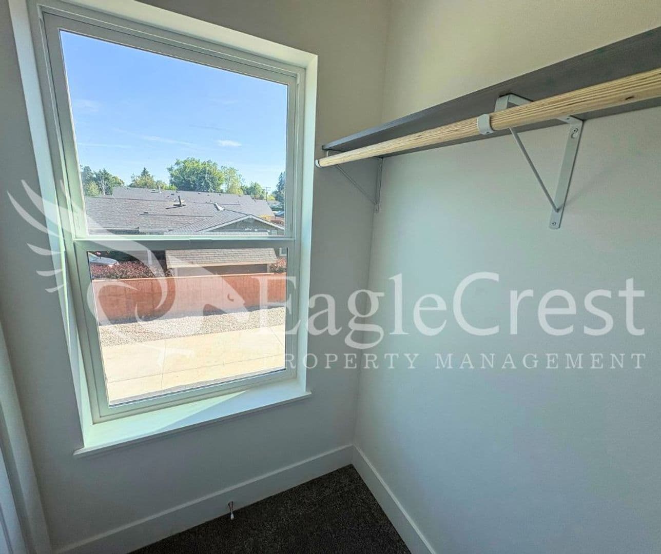Walla Walla Apartment: 420 Ankeny St.