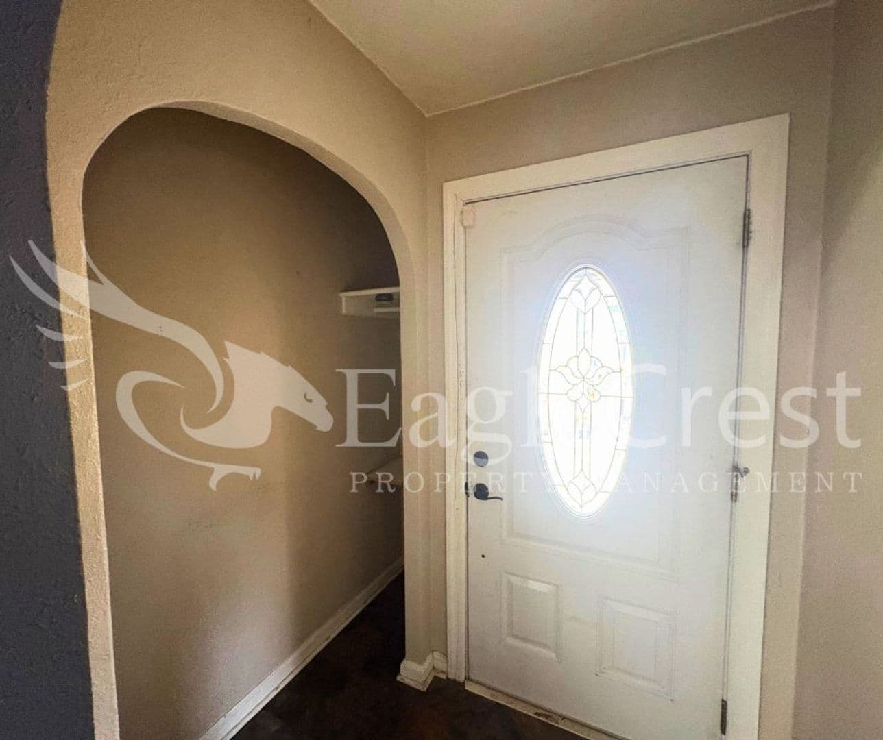 College Place Apartment: 127 SW 6th St.