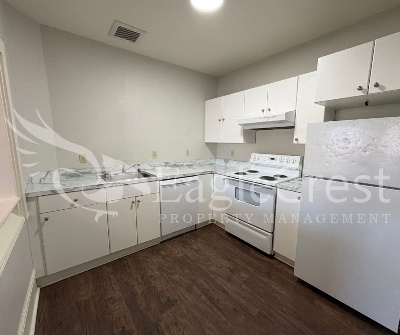 Walla Walla Apartment: 105 N. Spokane St.