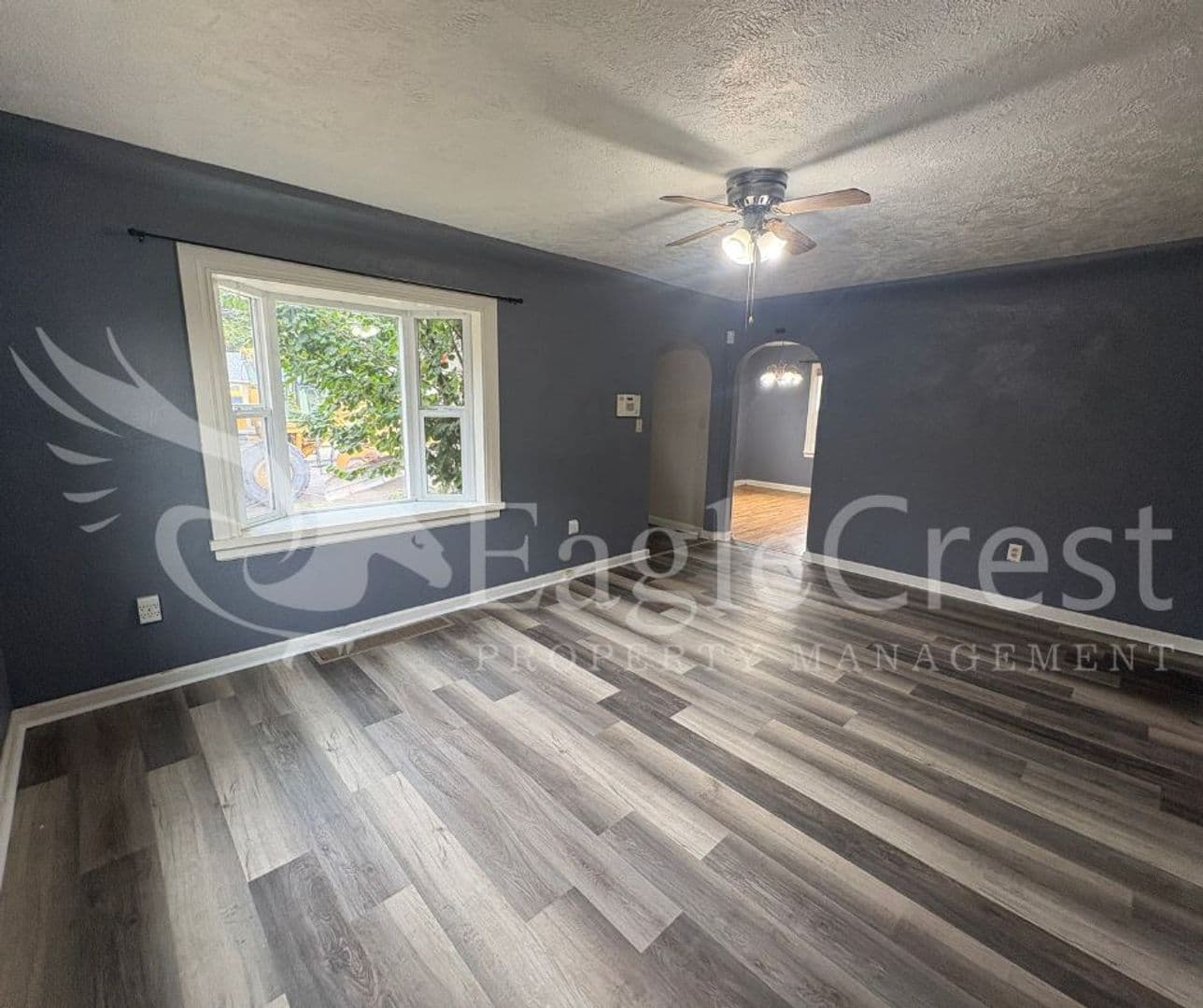 College Place Apartment: 127 SW 6th St.