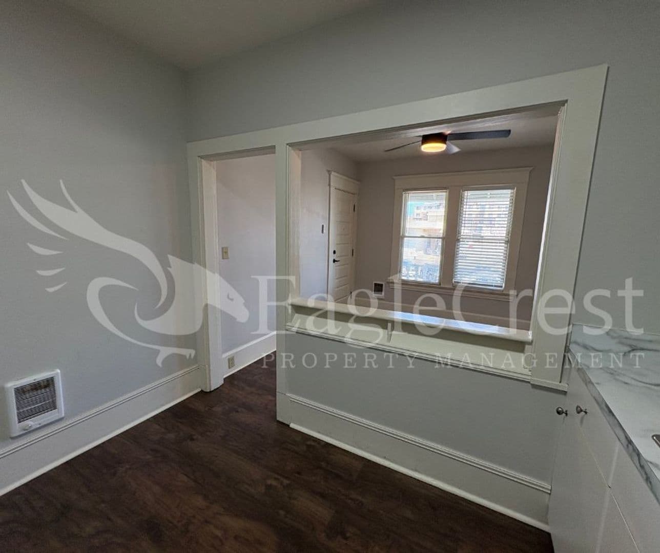 Walla Walla Apartment: 105 N. Spokane St.