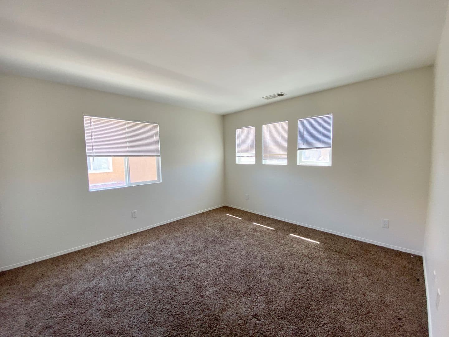 Palmdale House: 6141 Serra Way