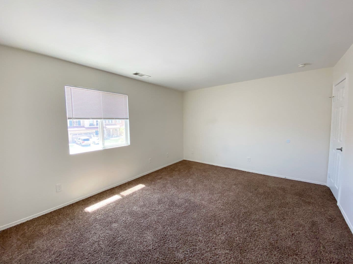 Palmdale House: 6141 Serra Way