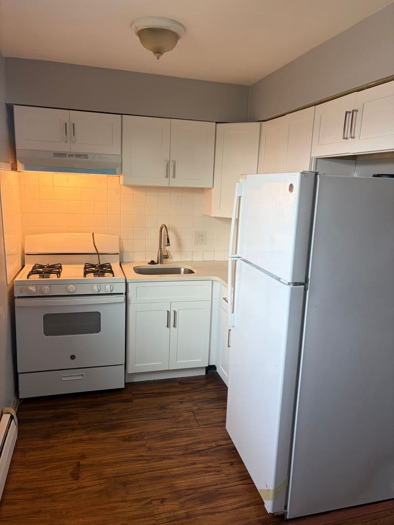 Philadelphia Apartment: 5701-5 Tulip St