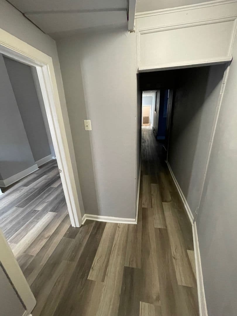 Philadelphia Apartment: 6005 Torresdale Ave