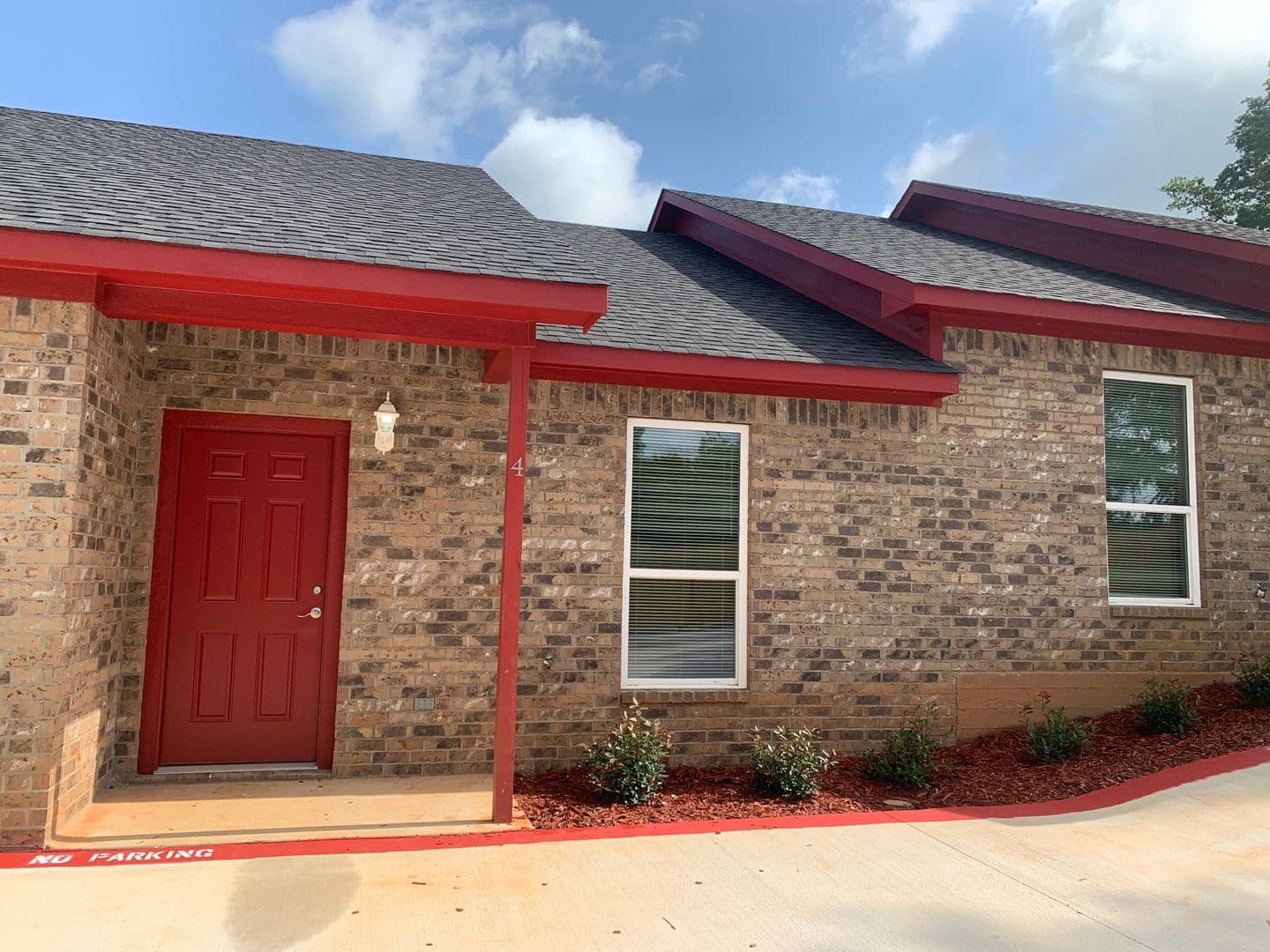 Lindale Apartment: 17738 County Road 4112