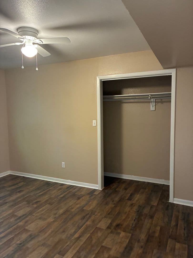 Lindale Apartment: 13491 CR 472