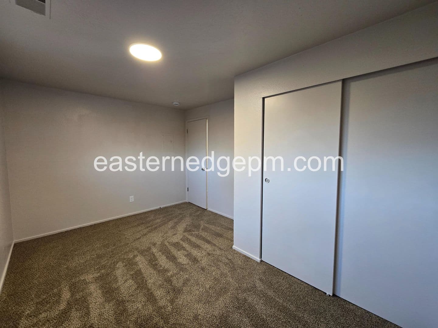 Ontario Apartment: 425 -431 NW 8th Street
